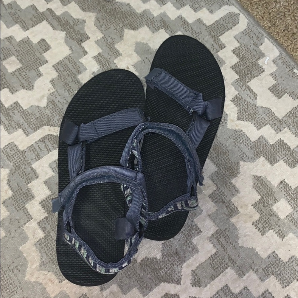 Men’s Teva’s